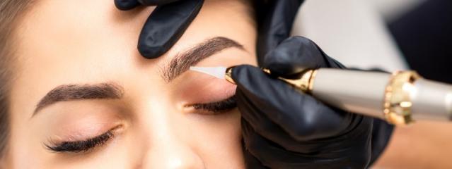 maquillage permanent yeux