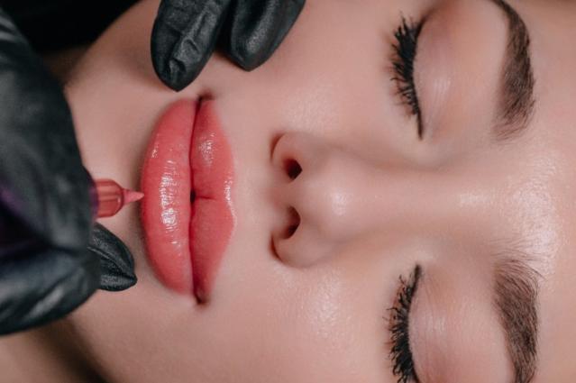 maquillage permanent lèvres