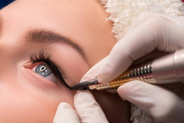 eye liner permanent